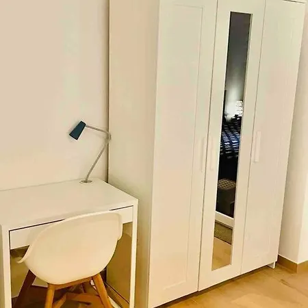 Appartement One Bedroom In Center W Terrace